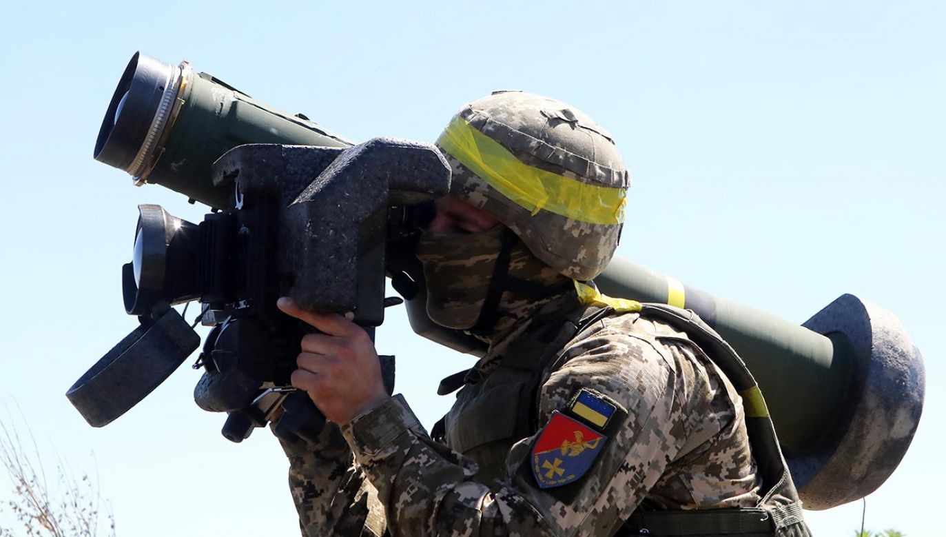 Новости украины 11.04 24. FGM-148 Javelin. ПТРК Javelin. Джавелин противотанковый ракетный комплекс. ПТРК FGM-172 SRAW.