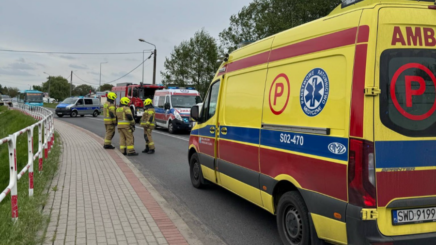 Groźny wypadek w Wodzisławiu Śląskim. Na ulicy Czyżowickiej doszło do zderzenia dwóch aut. Są ranni - wśród nich niemowlę!  Fot. KPP Wodzisław Śląski