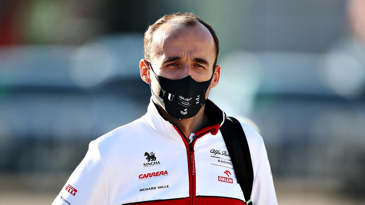 Robert Kubica nie podjął jeszcze decyzji na temat startów w nowym sezonie (fot. Joe Portlock/Getty Images) Robert Kubica nie podjął jeszcze decyzji na temat startów w nowym sezonie (fot. Joe Portlock/Getty Images)