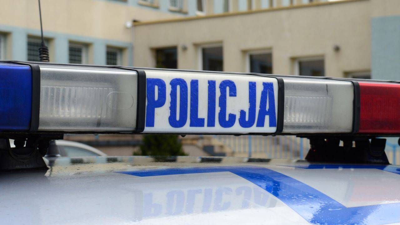 Policja wyznaczyła objazdy (fot. tvp.inf/Paweł Chrabąszcz) Policja wyznaczyła objazdy (fot. tvp.inf/Paweł Chrabąszcz)