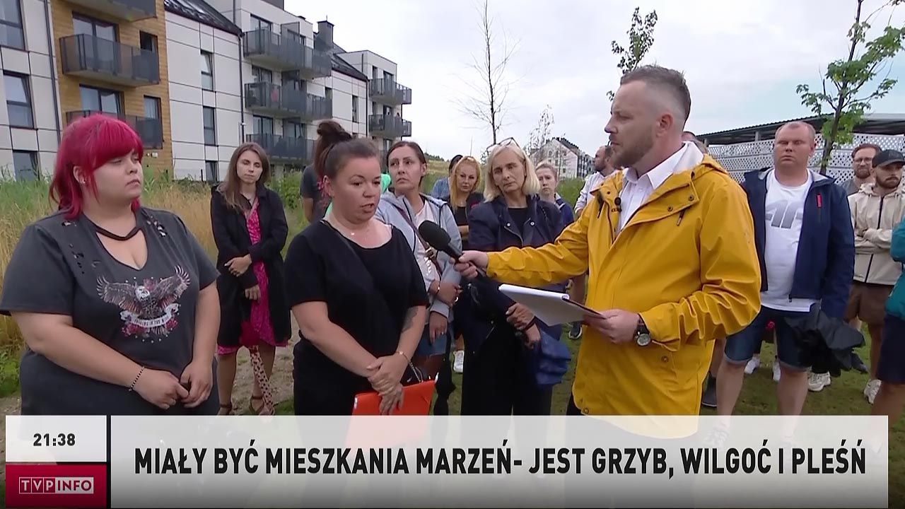 Woda i grzyb na nowych osiedlach. Deweloper umywa ręce [WIDEO]
