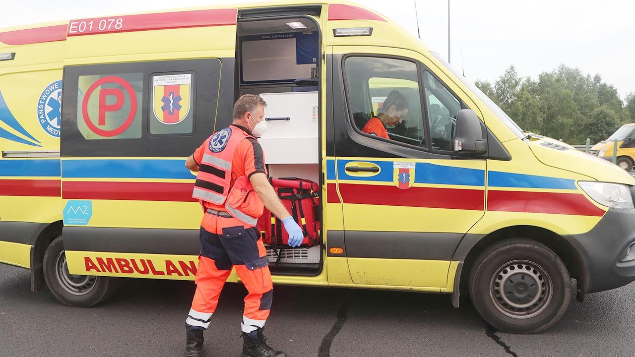 Okoliczności wypadku bada policja (fot. PAP/Roman Zawistowski) Okoliczności wypadku bada policja (fot. PAP/Roman Zawistowski)