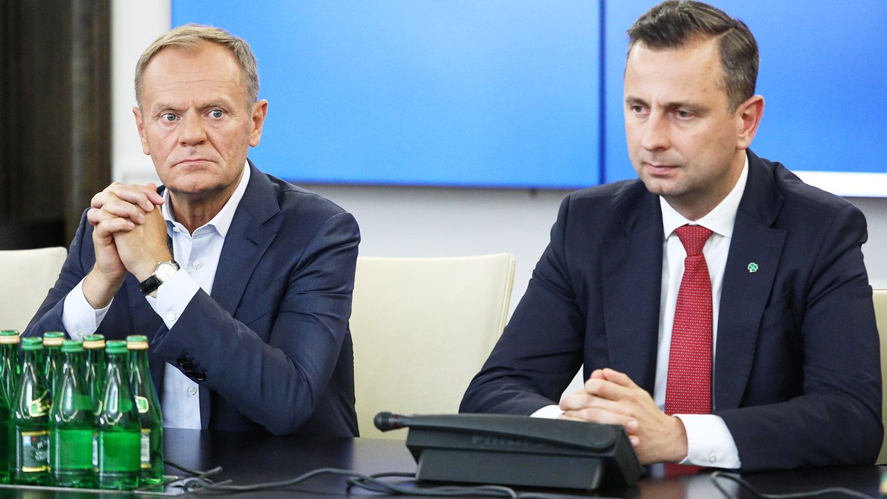 Donald Tusk od dawna nie rozmawiał z Władysławem Kosiniakiem-Kamyszem – przyznają politycy PSL (fot. arch.PAP/Tomasz Gzell)