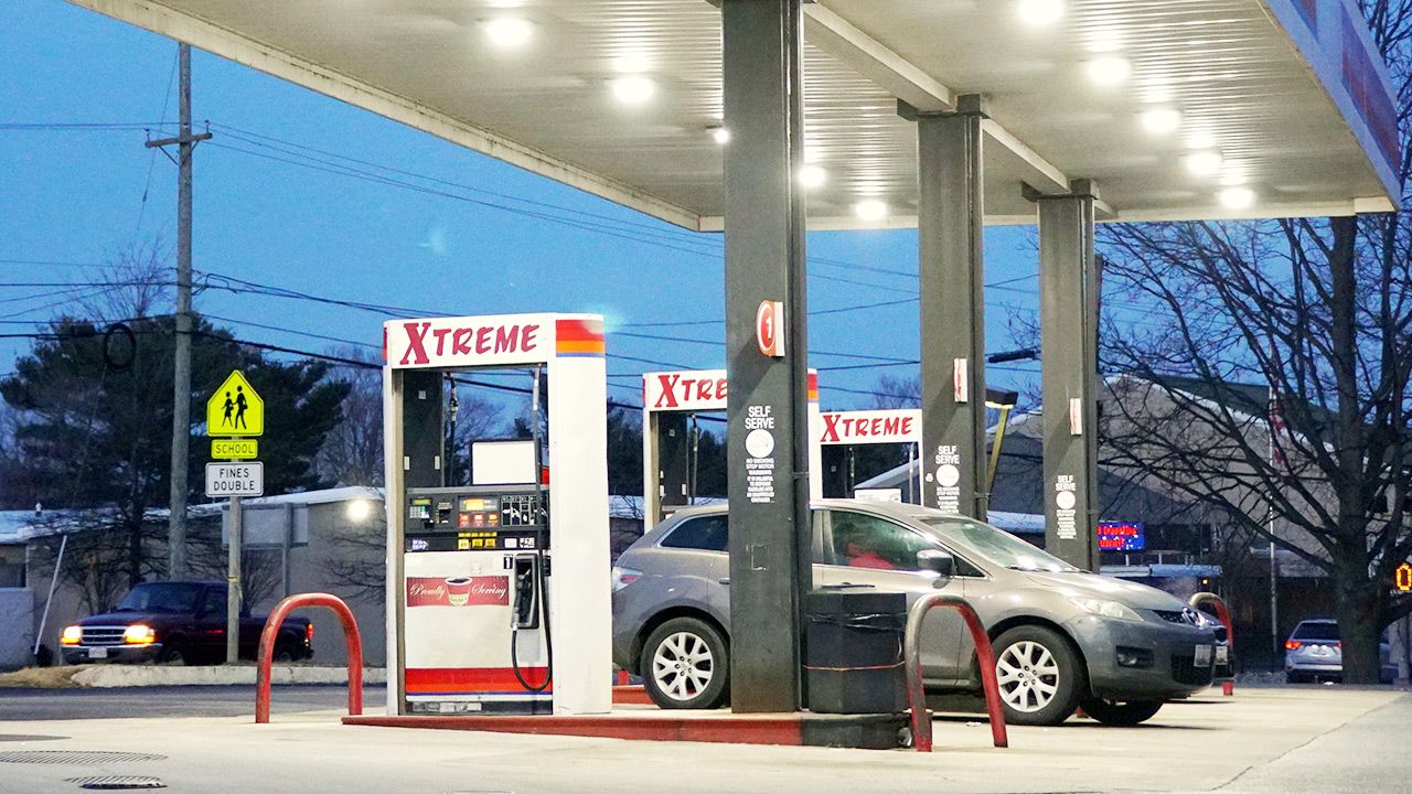 Zaczyna brakować benzyny na Wschodnim Wybrzeżu w USA (fot. Shutterstock) Zaczyna brakować benzyny na Wschodnim Wybrzeżu w USA (fot. Shutterstock)