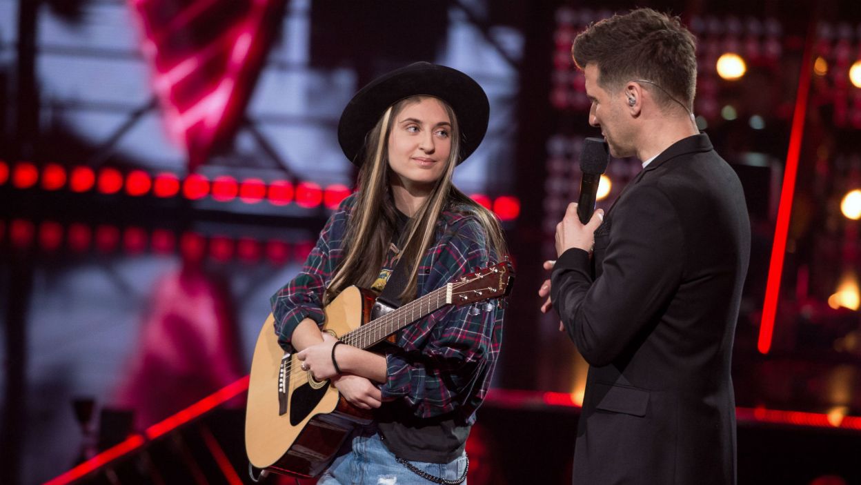 – Ed Sheeran udowodnił, że człowiek z gitarą wypełnia stadiony – podsumował występ Karoliny Tomasz Kammel (fot. J. Bogacz/TVP)