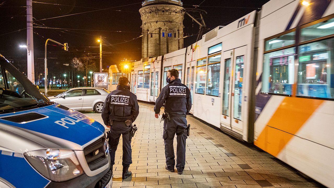 Ostatniej doby odnotowano w Niemczech prawie 30 tys. zakażeń (fot. Thomas Lohnes/Getty Images) Ostatniej doby odnotowano w Niemczech prawie 30 tys. zakażeń (fot. Thomas Lohnes/Getty Images)