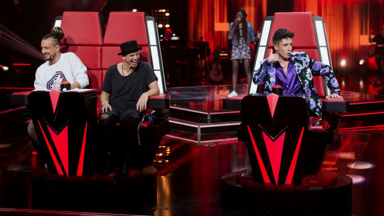 Trenerzy docenili mocny głos Nandi i wykonanie piosenki „Cool Me Down”. Do samego końca trzymali jednak 15-latkę w niepewności (fot. J. Bogacz/TVP)