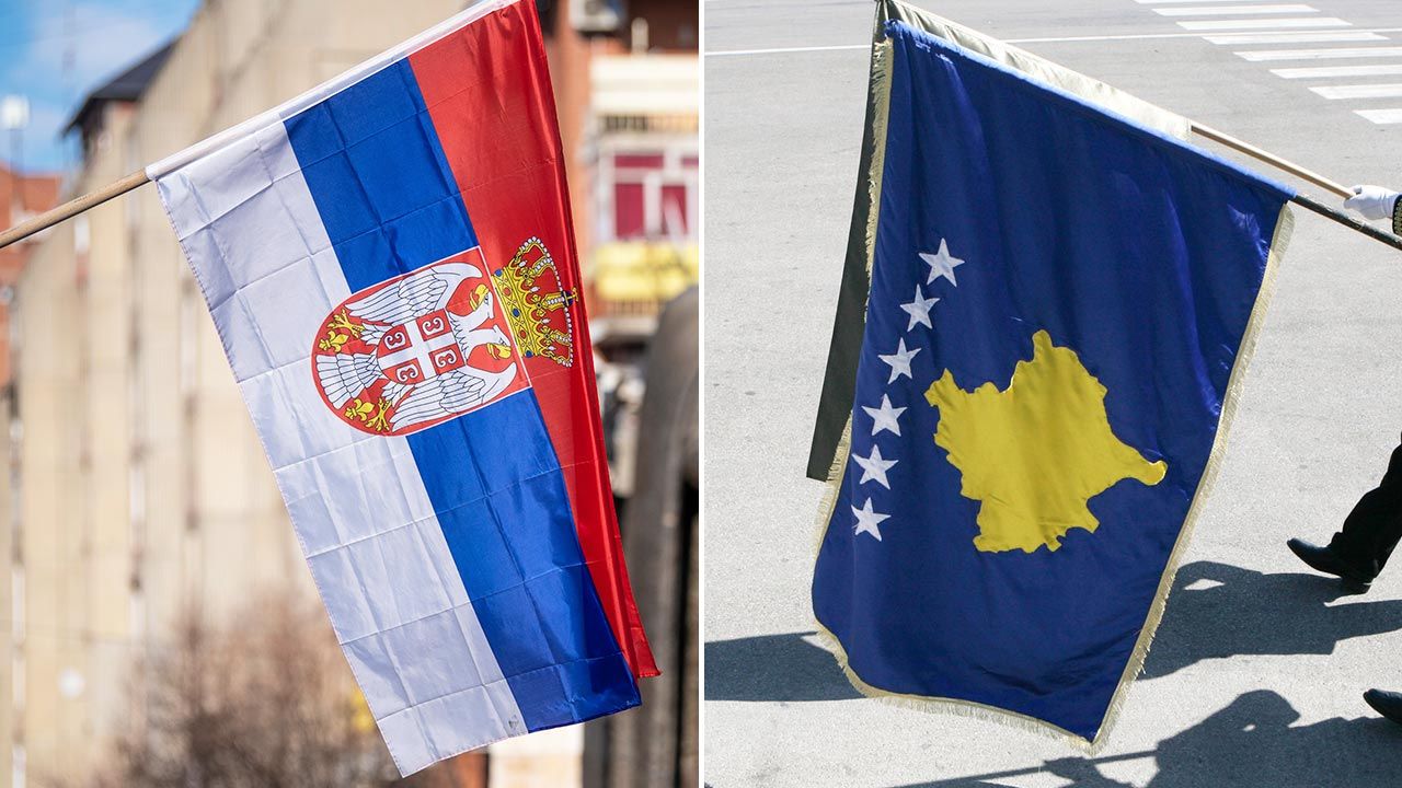  Nie udało się osiągnąć porozumienia pomiędzy Serbią i Kosowem (fot. Shutterstock/Dragan Mujan; Forum/Hazir Reka / Reuters / Forum)