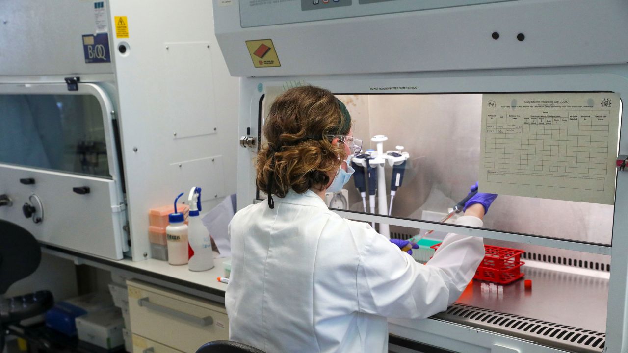 Laboratorium biologiczne Uniwersytetu Oksfordzkiego (fot. Reueters) Laboratorium biologiczne Uniwersytetu Oksfordzkiego (fot. Reueters)