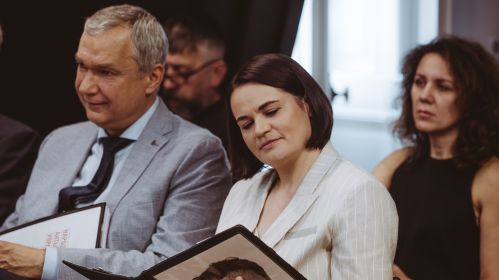Лидер демократических сил Светлана Тихановская на второй день слушаний Объединенного переходного кабинета Координационным советом. Варшава, Польша. 8 августа 2025 года. Фото: Рауль Дюк / Белсат