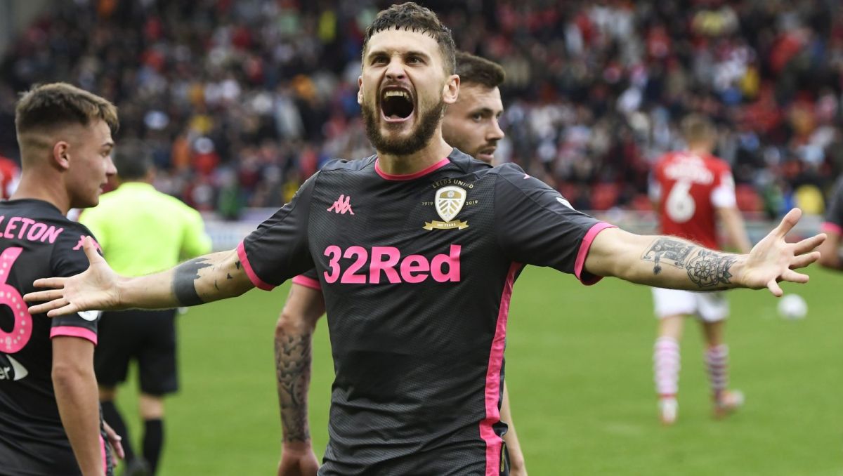 Mateusz Klich Lider Leeds United Na Boisku I W Internecie Sport Tvp Pl