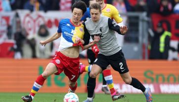 Robert Gumny (P) i Jae-Sung Lee (fot. Getty Images)