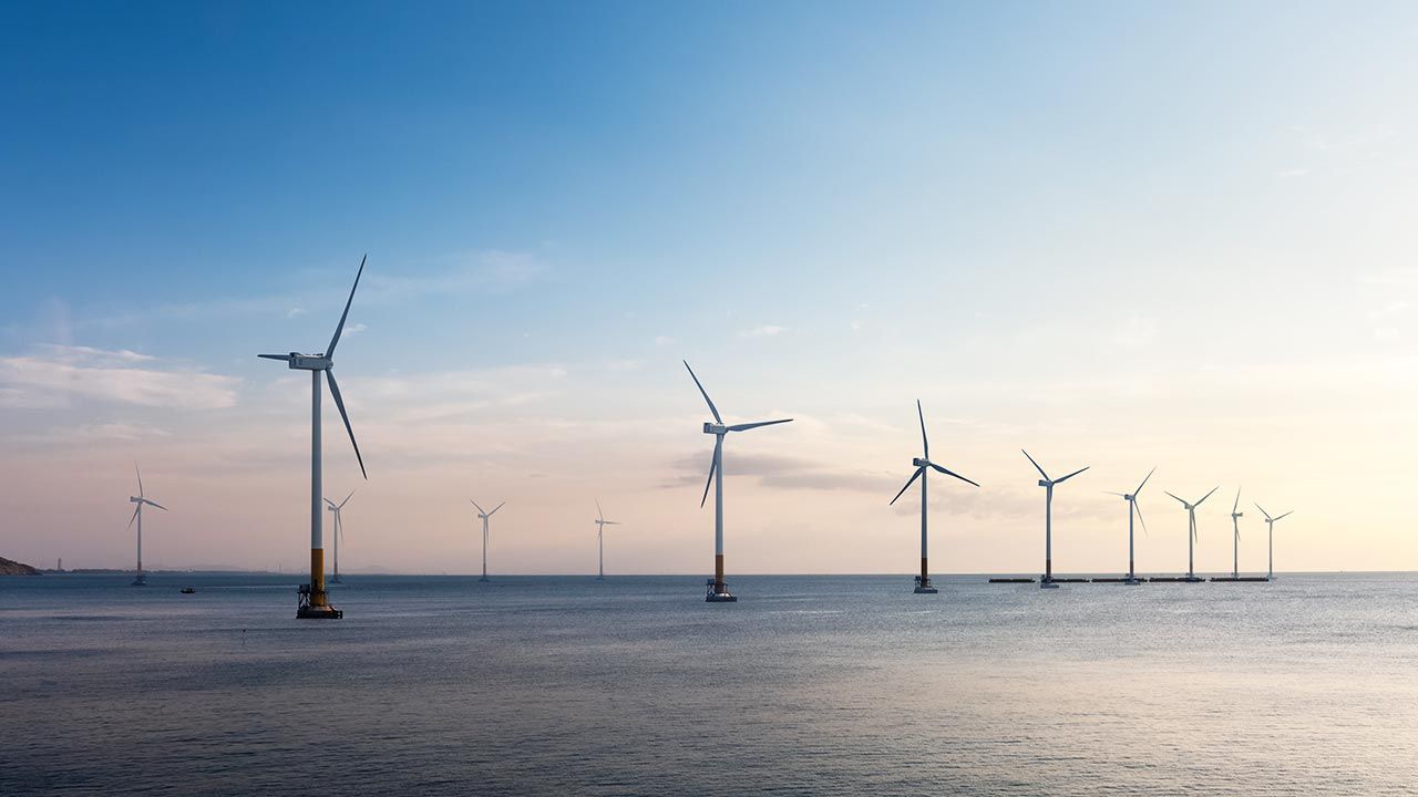 Inwestycja będzie zlokalizowana około 23 km od brzegu na wysokości Łeby i Choczewa (fot. Shutterstock/chuyuss) Inwestycja będzie zlokalizowana około 23 km od brzegu na wysokości Łeby i Choczewa (fot. Shutterstock/chuyuss)