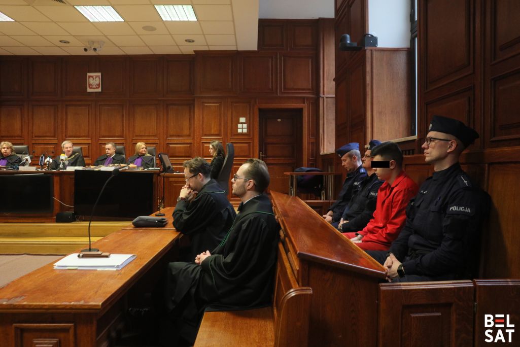 Абвінавачаны ў згвалтаванні і забойстве беларускі Лізы ў Варшаве Дор’ян С. у залі суда. Варшава, Польшча. 17 студзеня 2025 года. Фота: Белсат