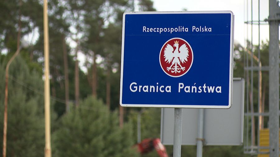 Politycy PiS i Konfederacji w Lubieszynie. Spór o nielegalnych migrantów na granicy z Niemcami