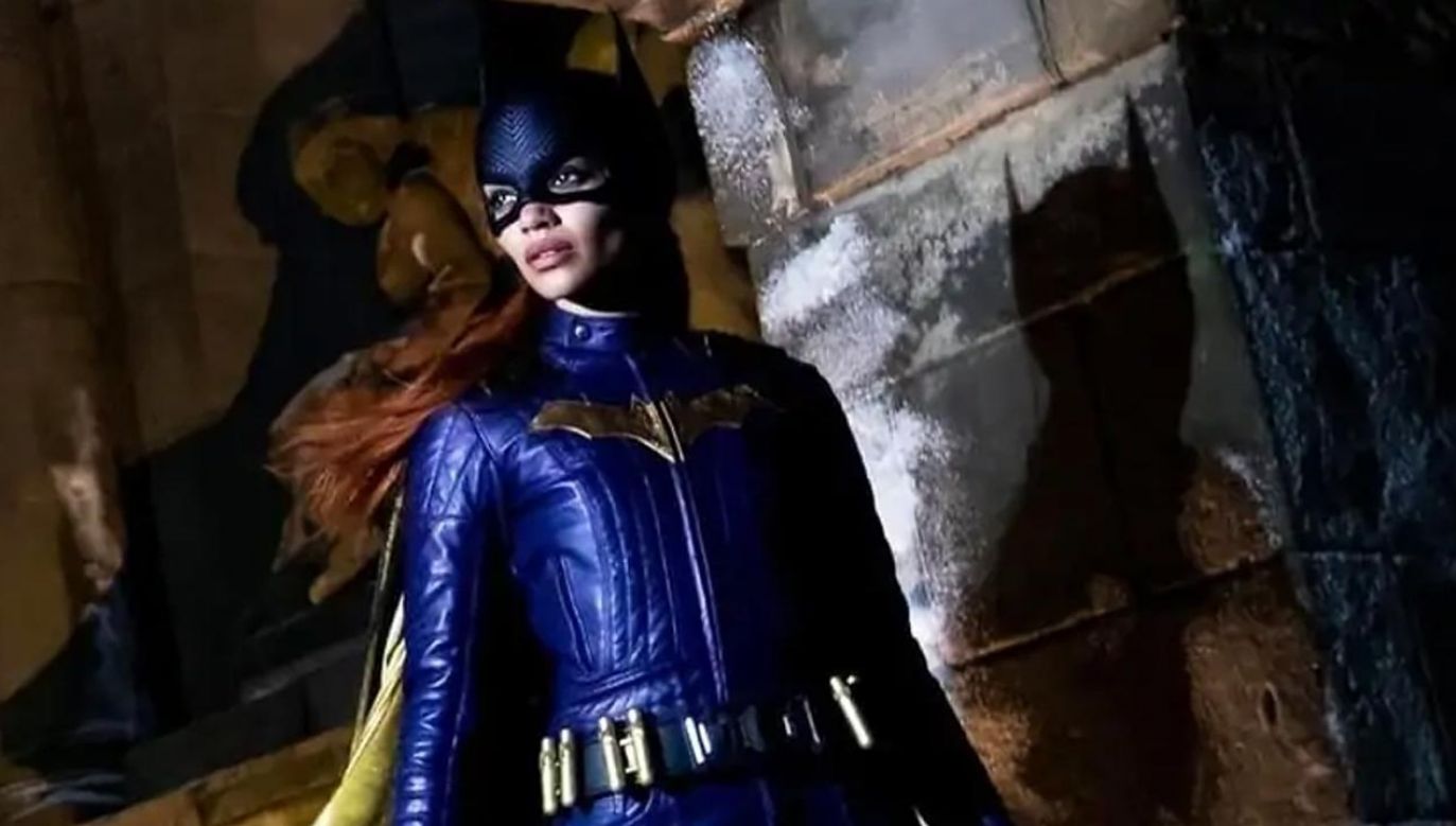  W rolę Batgirl wcieliła się w nim Leslie Grace (fot. Materiały prasowe)