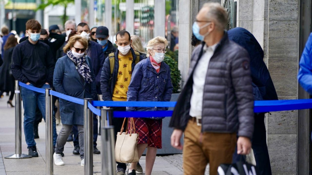 Handlowcy liczą ostrożnie na ożywienie rynku (fot. Sean Gallup/Getty Images) Handlowcy liczą ostrożnie na ożywienie rynku (fot. Sean Gallup/Getty Images)