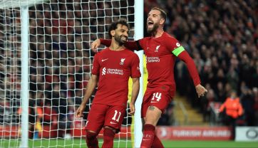 Mohamed Salah i Jordan Henderson (fot. Getty)
