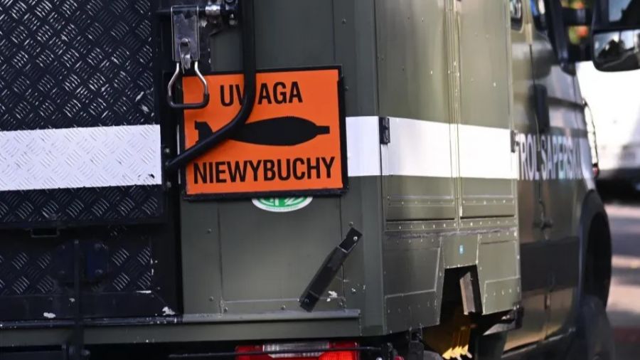 Ewakuacja. Groziło wybuchem (fot. PAP Marcin Bielecki zdj. ilust.)