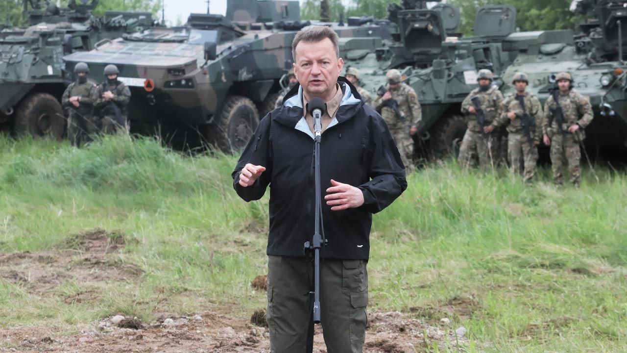 Szef MON w Sokółce (fot. PAP/Artur Reszko) Szef MON w Sokółce (fot. PAP/Artur Reszko)