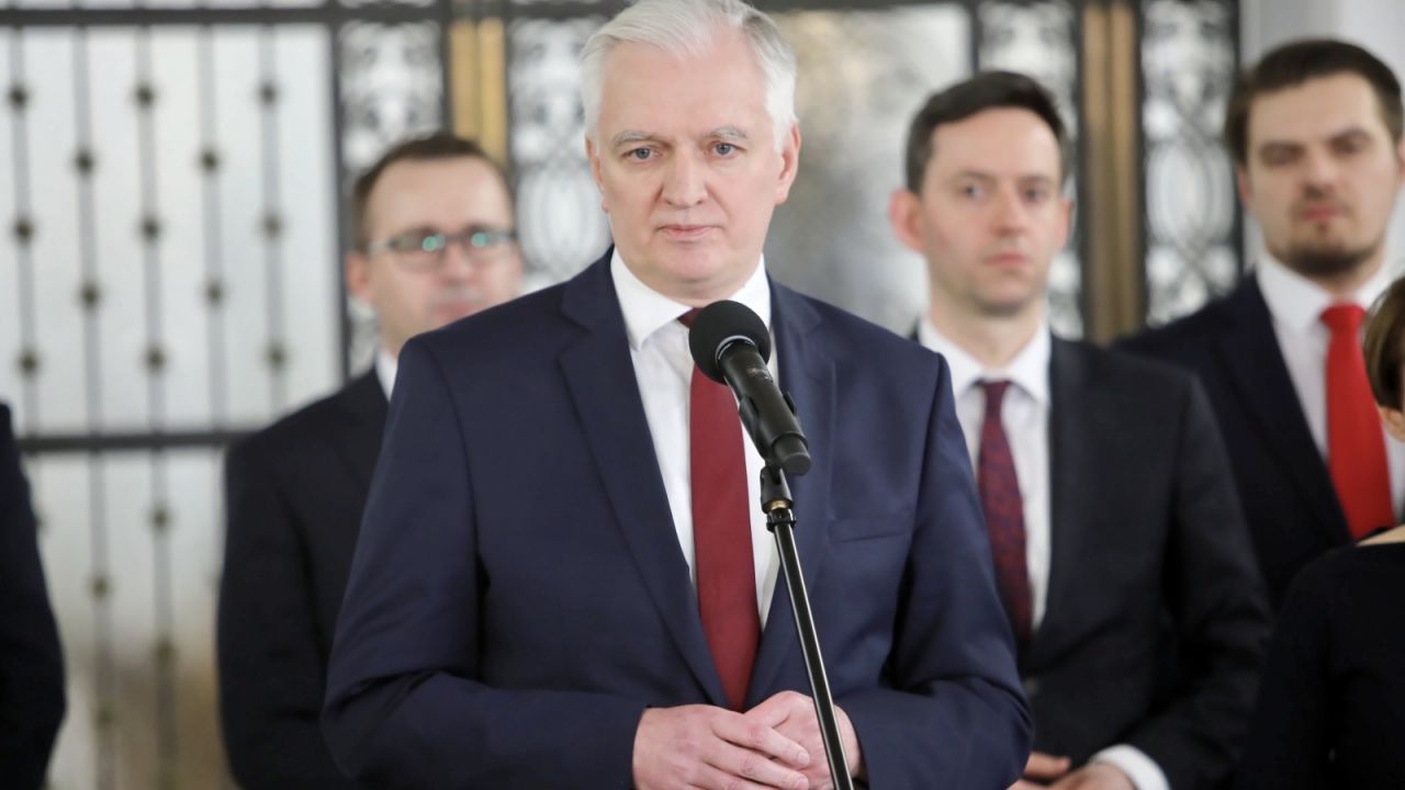 Jarosław Gowin: Porozumienie pozostaje w koalicji z PiS i Solidarną Polską (fot. PAP/Wojciech Olkuśnik)