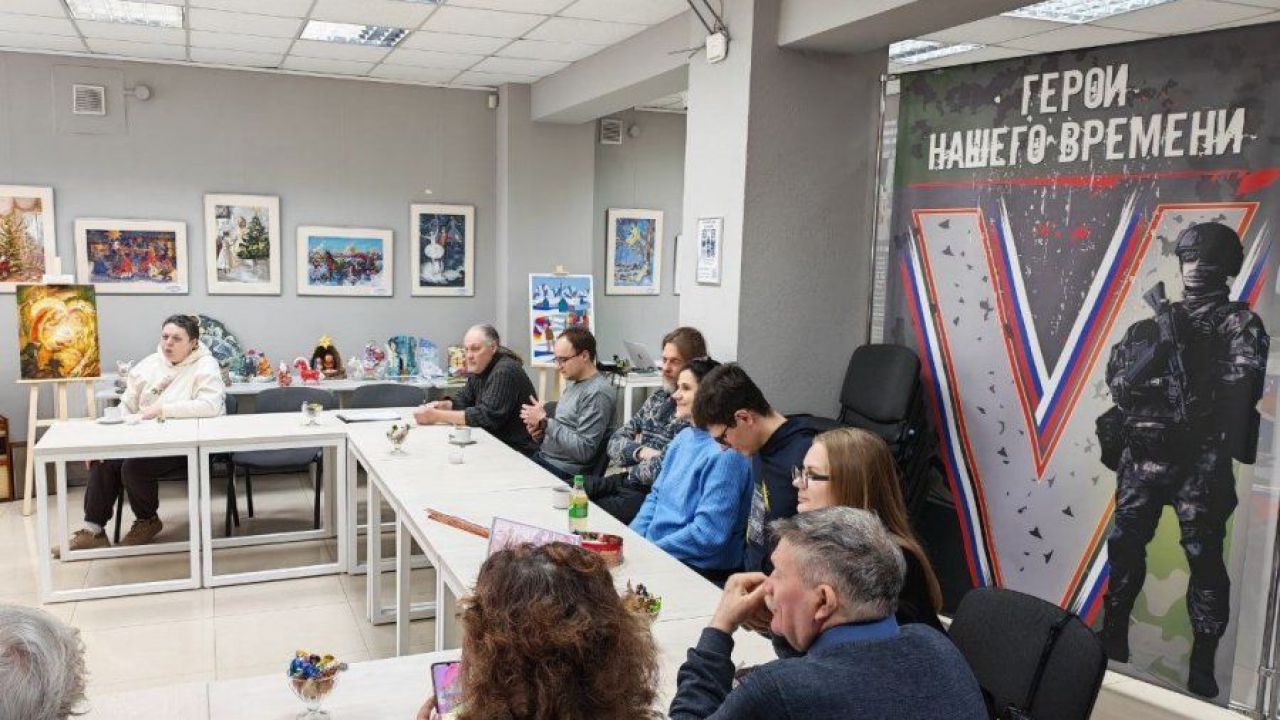 A twisted "heroism": Belarusian children shown exhibit glorifying Russia's war in Ukraine