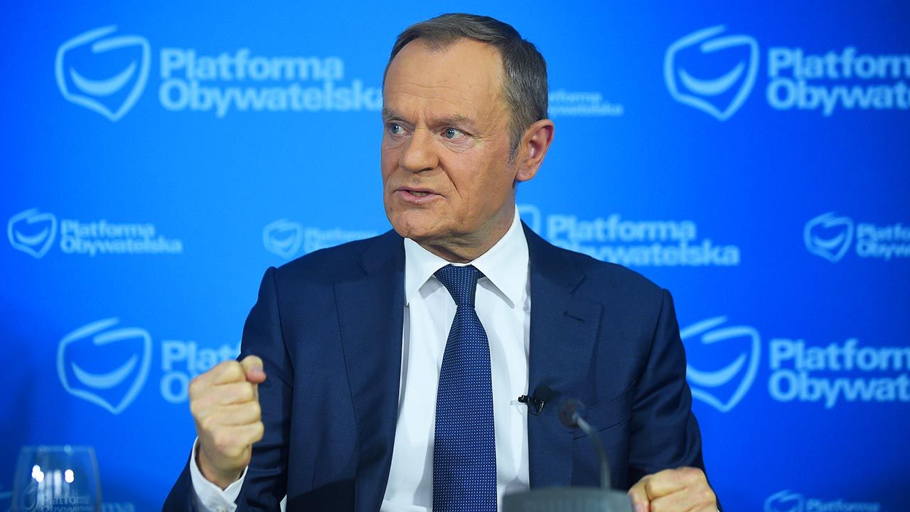 Pytanie o majątek żony rozsierdziło Donalda Tuska (fot. Forum/Adam Chelstowski) Pytanie o majątek żony rozsierdziło Donalda Tuska (fot. Forum/Adam Chelstowski)