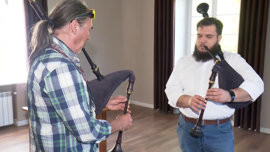 Pasjonaci chcą stworzyć orkiestrę dudziarską. Instrumenty są, teraz potrzebni są chętni