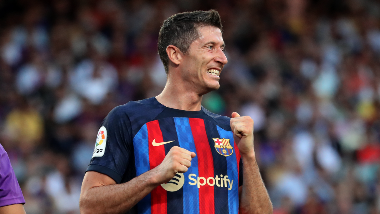 Robert Lewandowski w meczu Barcelony z Realem Valladolid (fot. Getty)