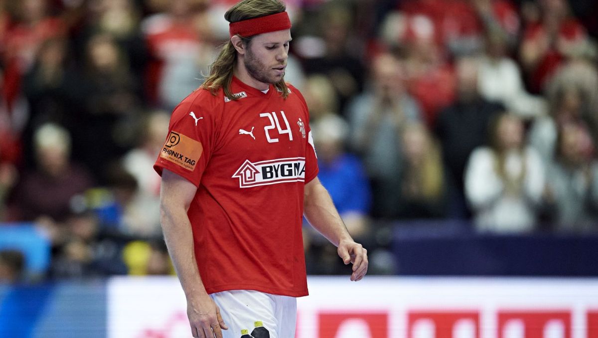 Rozgrywający Mikkel Hansen i jego koledzy sensacyjnie pożegnali się z turniejem już po pierwszej rundzie (fot. Getty) Rozgrywający Mikkel Hansen i jego koledzy sensacyjnie pożegnali się z turniejem już po pierwszej rundzie (fot. Getty)