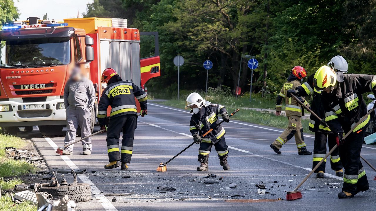 Wypadek pomiędzy Radomskiem i miejscowością Gitle (fot. arch.PAP/T.Żmijewski, zdjęcie ilustracyjne) Wypadek pomiędzy Radomskiem i miejscowością Gitle (fot. arch.PAP/T.Żmijewski, zdjęcie ilustracyjne)