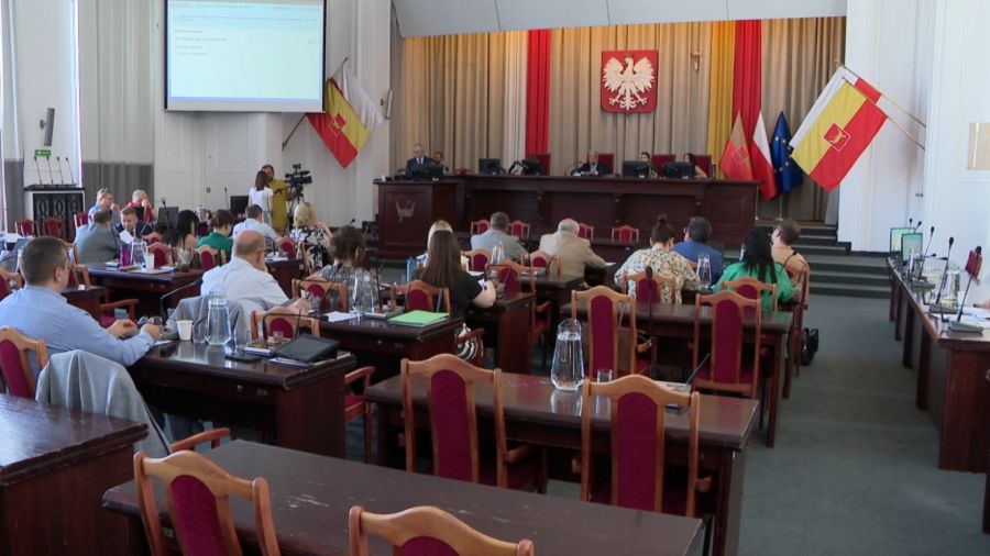 Nocna cisza alkoholowa przegłosowana. Wiemy, kiedy wejdzie w życie/Fot. TVP3 Łódź 