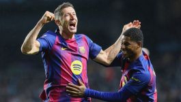 Radość Roberta Lewandowskiego po golach w meczu z Celtą Vigo (fot. PAP). Radość Roberta Lewandowskiego po golach w meczu z Celtą Vigo (fot. PAP).