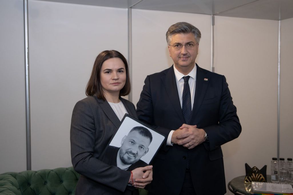 Святлана Ціханоўская з прэм’ер-міністрам Харватыі Андрэем Плэнкавічам. (Фота: tsikhanouskaya / Telegram)