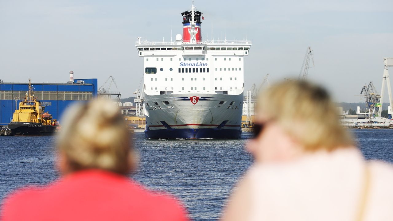 Stena Line zawiesza rejsy promów. Powrót „uwięzionych” pasażerów